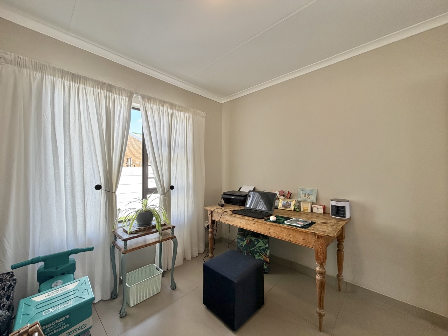 3 Bedroom Property for Sale in Jeffreys Bay Central Eastern Cape